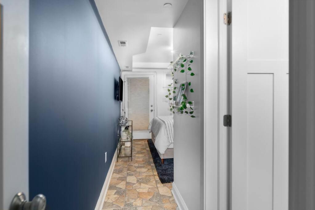 Upscale 2Br Apartment With Patio ワシントン エクステリア 写真